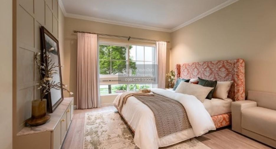 For sale 4 bedrooms house in Thawi Watthana, Bangkok
