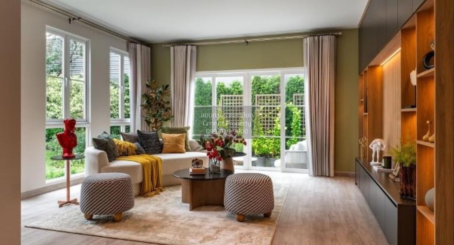 For sale 4 bedrooms house in Thawi Watthana, Bangkok