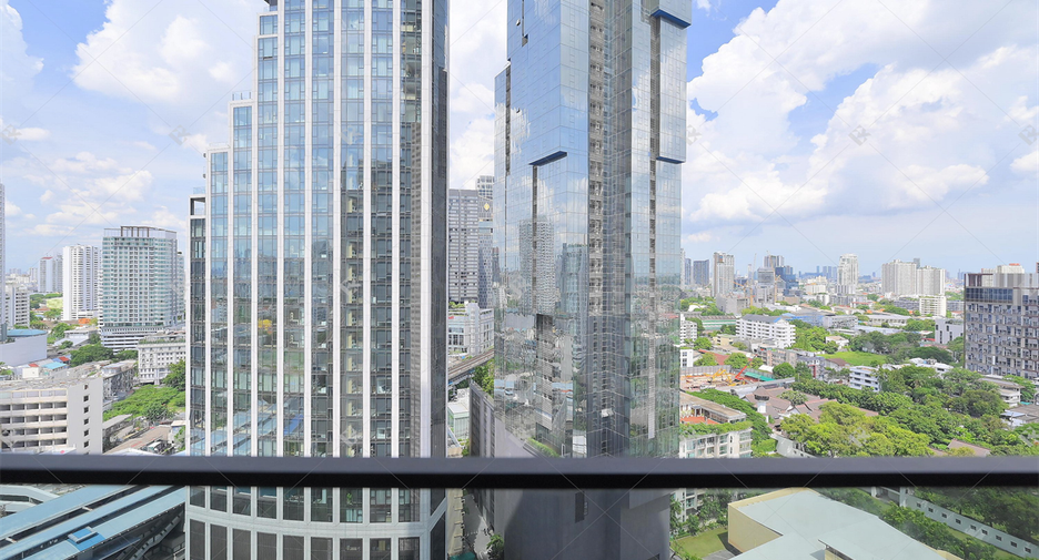À louer 1 chambre condo à Khlong Toei, Bangkok