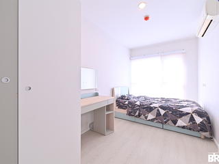For sale 2 bedrooms condo in Huai Khwang, Bangkok