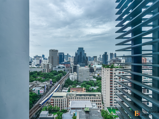 For sale 1 bed condo in Pathum Wan, Bangkok