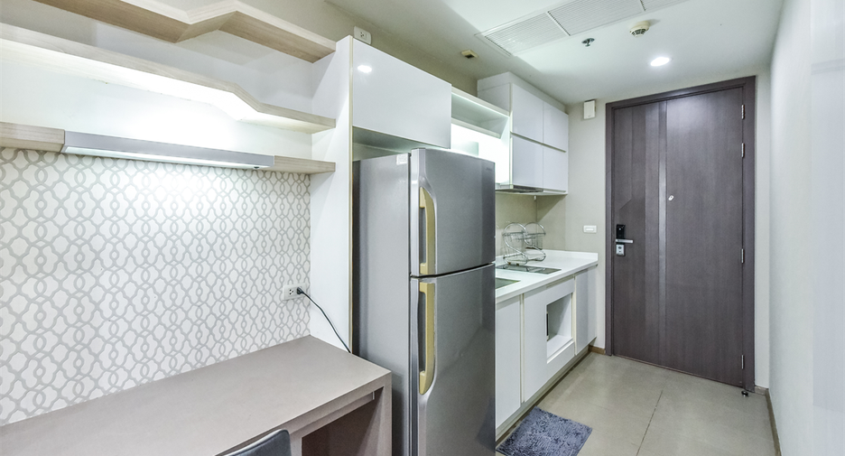 For sale 1 bed condo in Pathum Wan, Bangkok
