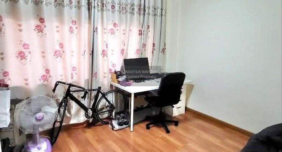 For rent 3 bedrooms townhouse in Prawet, Bangkok