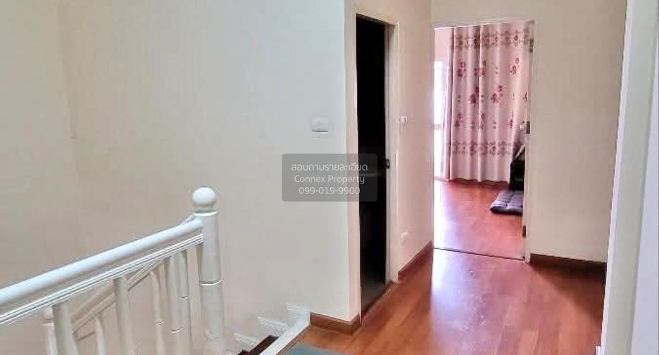 For rent 3 bedrooms townhouse in Prawet, Bangkok