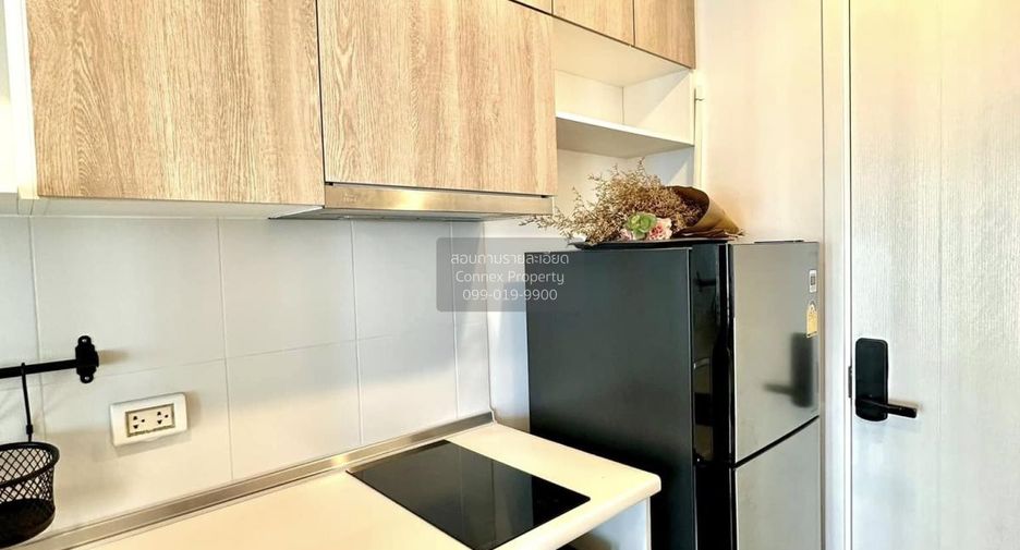 For rent 2 bedrooms condo in Phaya Thai, Bangkok
