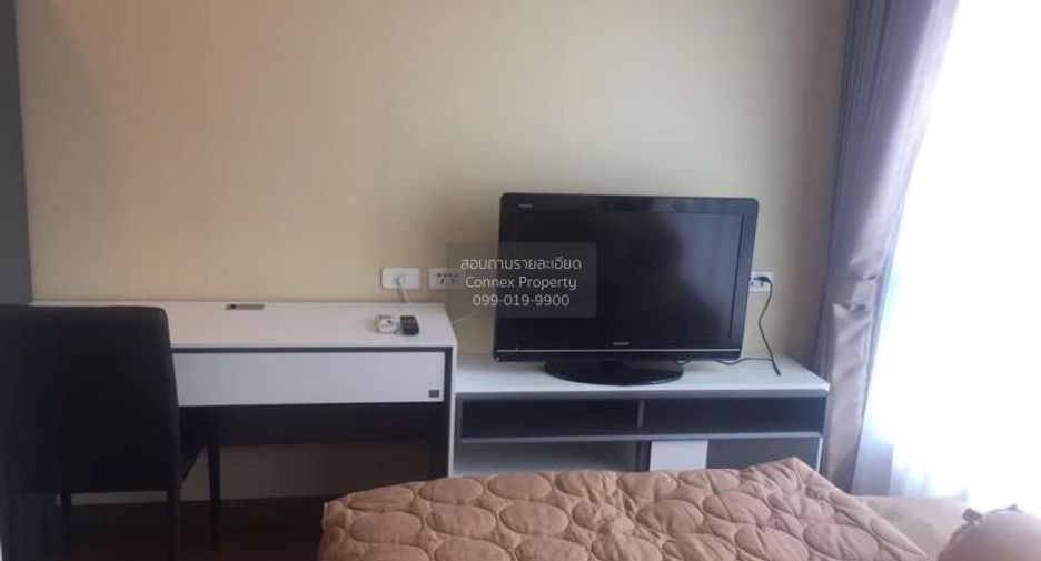 For rent 2 bedrooms condo in Din Daeng, Bangkok