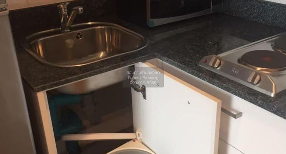 For rent 2 bedrooms condo in Din Daeng, Bangkok