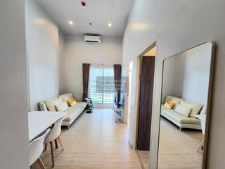 For rent 2 bedrooms condo in Thon Buri, Bangkok