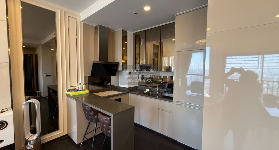 For rent 2 bedrooms condo in Watthana, Bangkok