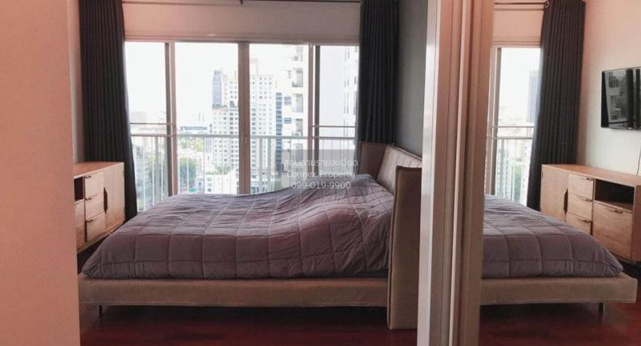 For rent 2 bedrooms condo in Watthana, Bangkok