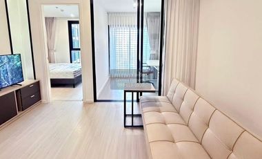 For rent 1 bed condo in Phaya Thai, Bangkok
