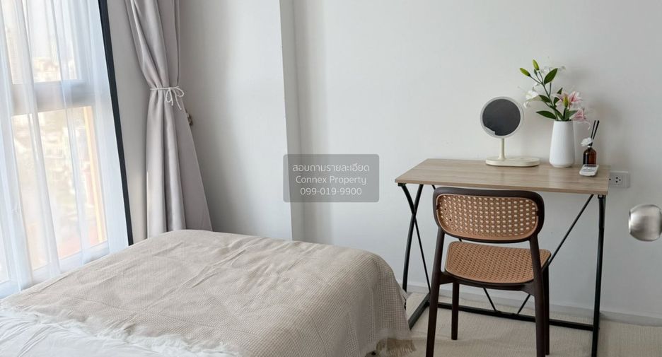 For rent 2 bedrooms condo in Phaya Thai, Bangkok