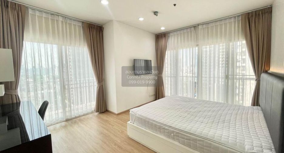 For rent 2 bedrooms condo in Watthana, Bangkok