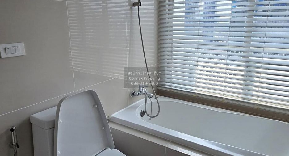For rent 1 bed condo in Watthana, Bangkok