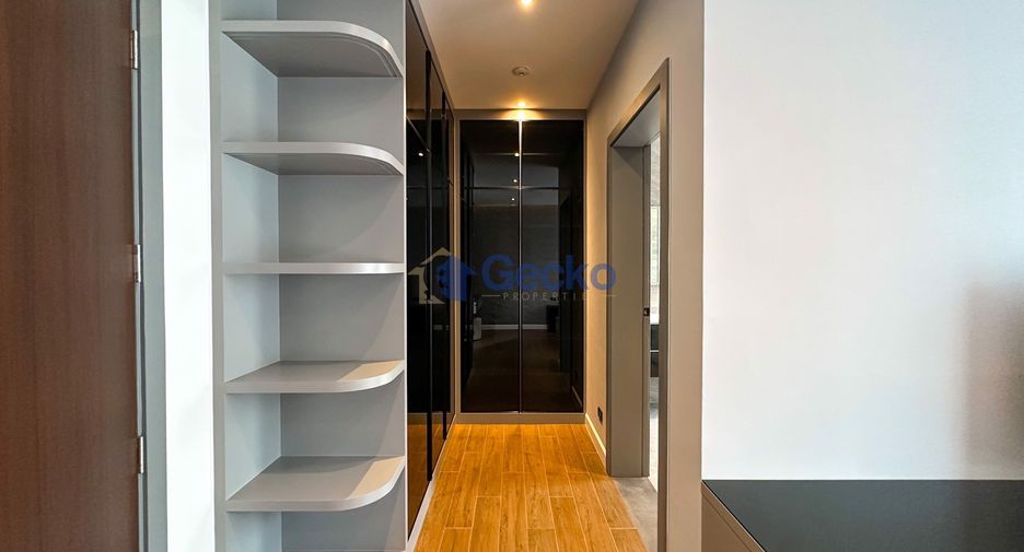 Casa en venta de 5 habitaciones en Bang Lamung, Chonburi