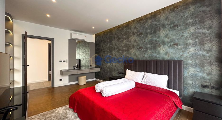 Casa en venta de 5 habitaciones en Bang Lamung, Chonburi