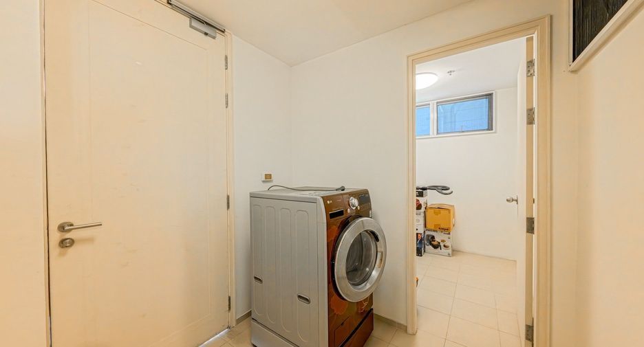 Condo en venta y en alquiler de 2 habitaciones en Lak Si, Bangkok