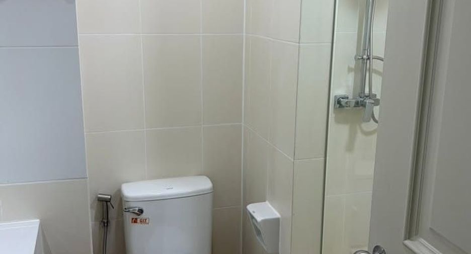 For rent 1 bed condo in Huai Khwang, Bangkok
