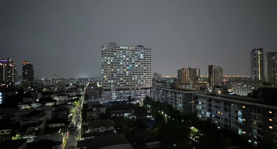 For rent 1 bed condo in Huai Khwang, Bangkok