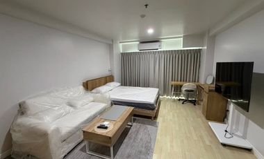For rent 1 bed condo in Huai Khwang, Bangkok