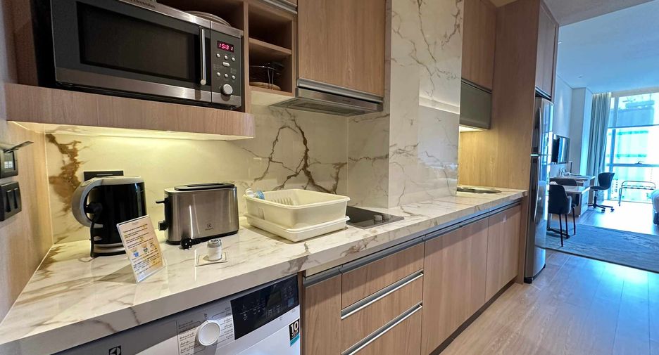 For rent studio condo in Watthana, Bangkok