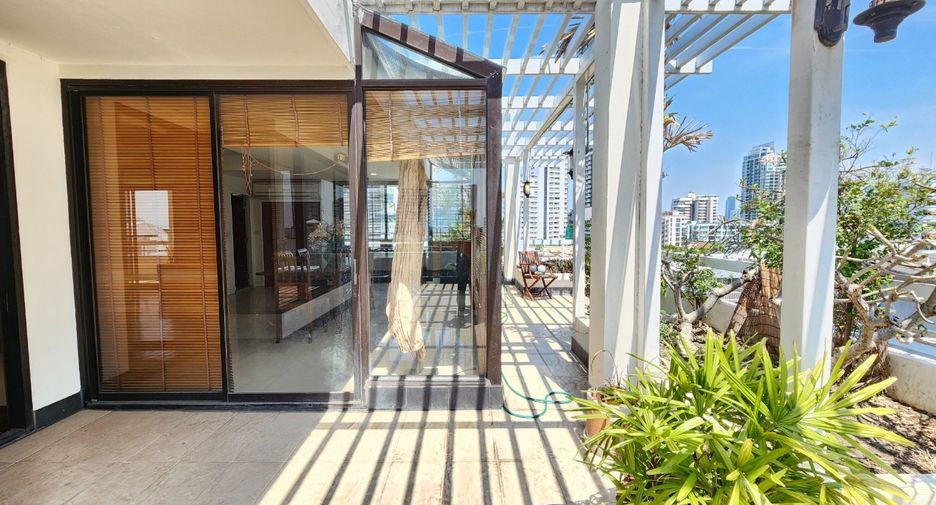 Wohnung zur Miete mit 5 Zimmer in Khlong Toei, Bangkok