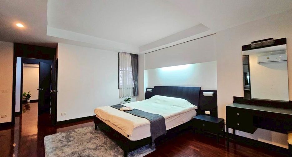 Wohnung zur Miete mit 3 Zimmer in Watthana, Bangkok