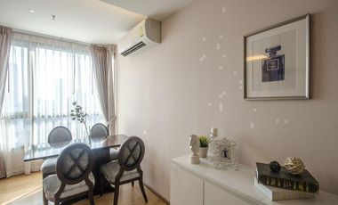 Condo en alquiler y en venta de 2 habitaciones en Watthana, Bangkok