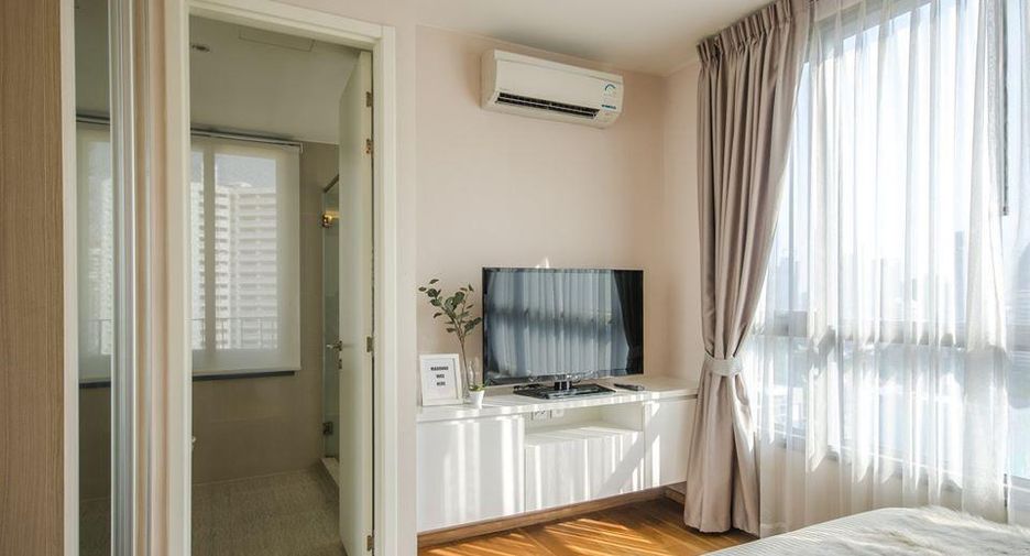 For rent and for sale 2 bedrooms condo in Watthana, Bangkok