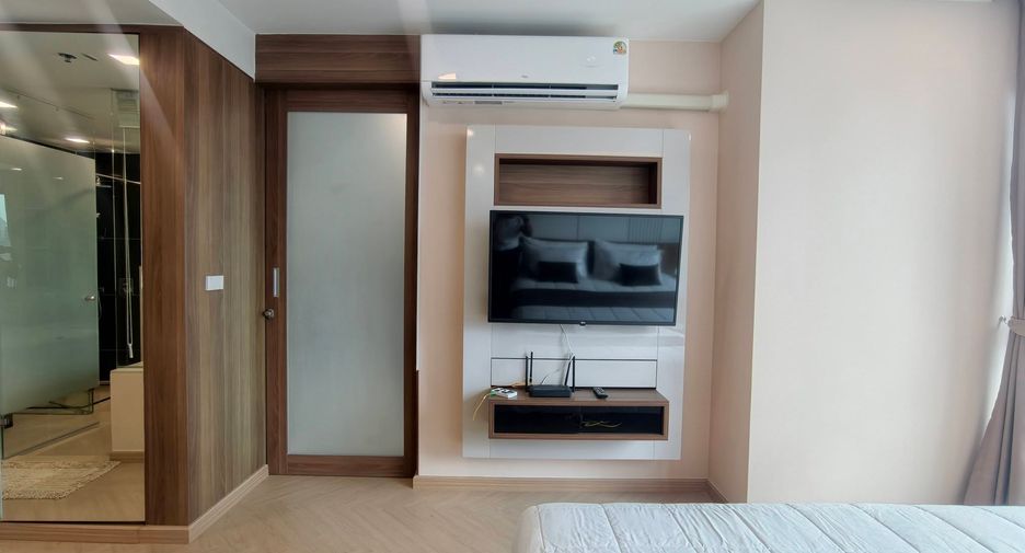 À louer 1 chambre condo à Sathon, Bangkok