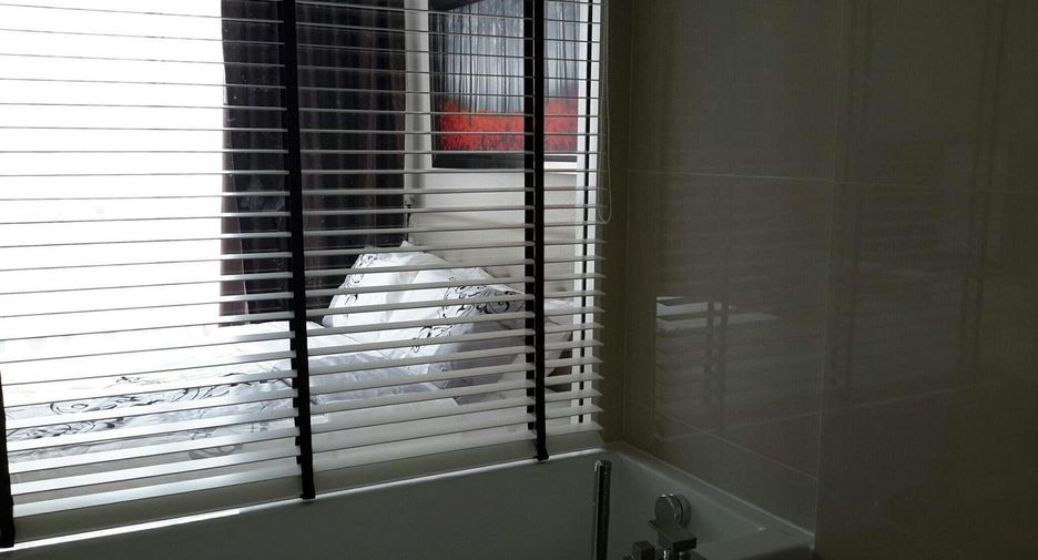 For rent and for sale 2 bedrooms condo in Watthana, Bangkok