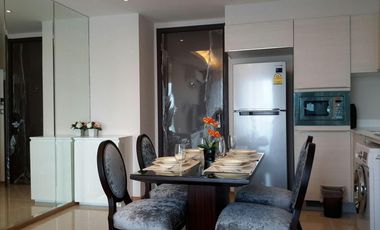 Condo en alquiler y en venta de 2 habitaciones en Watthana, Bangkok