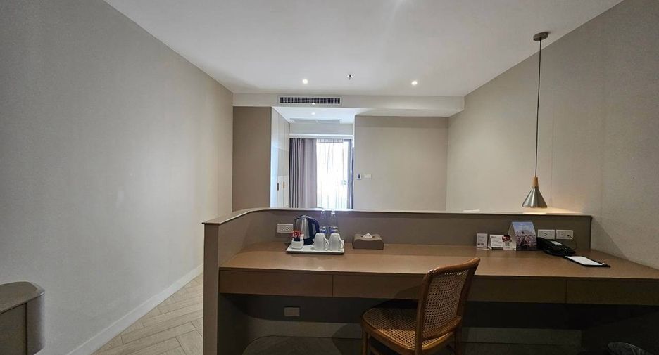 For rent studio condo in Watthana, Bangkok