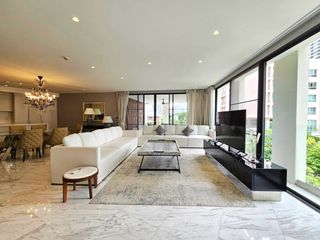 For rent 3 bedrooms condo in Watthana, Bangkok