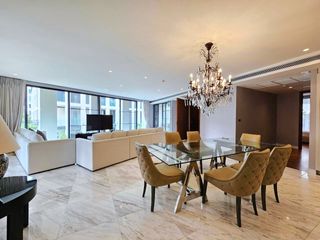 For rent 3 bedrooms condo in Watthana, Bangkok