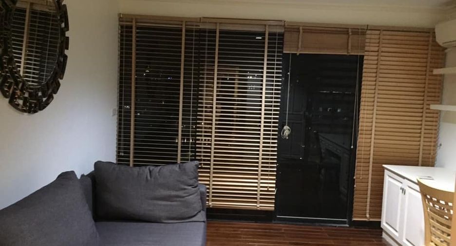 For rent 3 bedrooms condo in Watthana, Bangkok