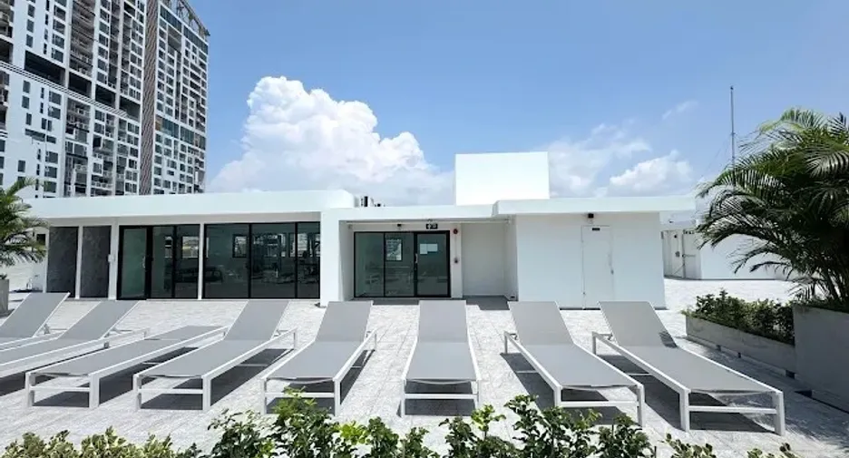 For sale studio condo in Bang Lamung, Chonburi