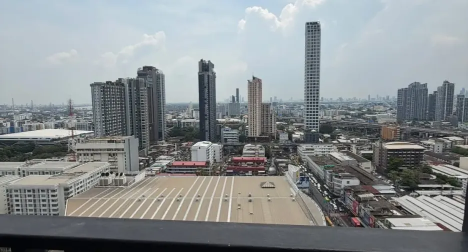 À louer studio condo à Watthana, Bangkok