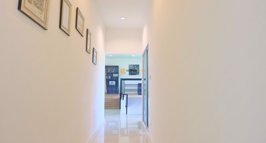 For rent 4 bedrooms house in Huay Yai, Pattaya