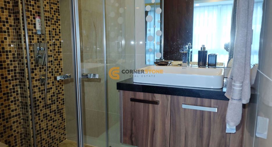 À louer 2 chambres condo à Bang Lamung, Chonburi