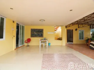 Продажа 3 спальни дом в Mueang Udon Thani, Удонтани