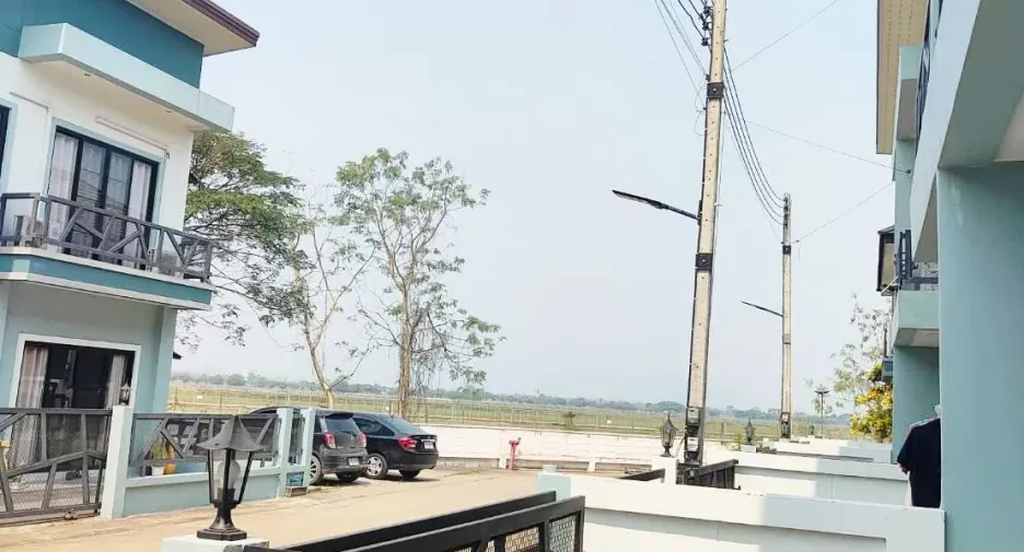 For rent 3 bedrooms townhouse in Mueang Chiang Rai, Chiang Rai