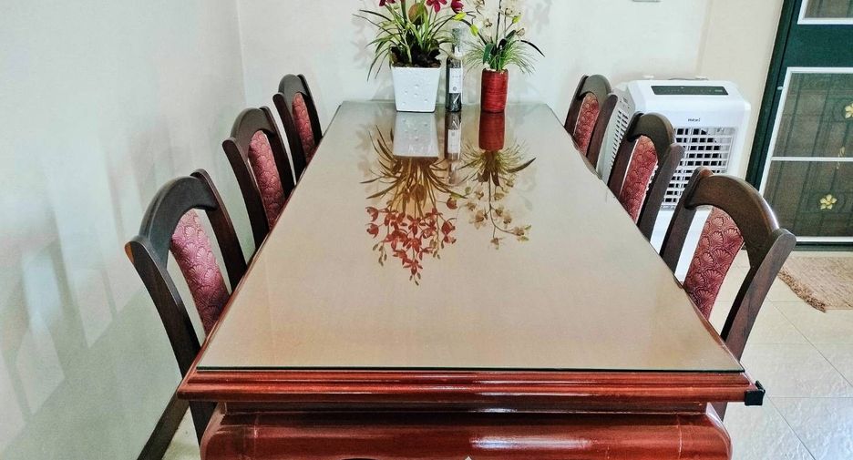 For sale 3 bedrooms house in Phasi Charoen, Bangkok