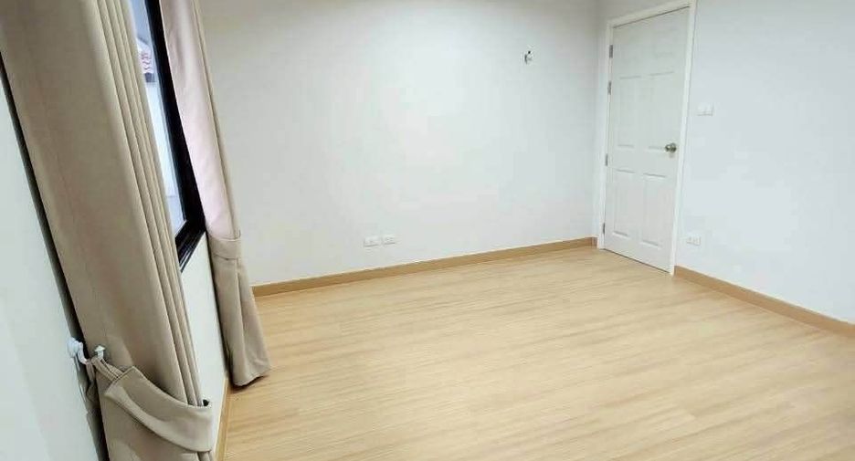 For rent 4 bedrooms house in Hang Dong, Chiang Mai