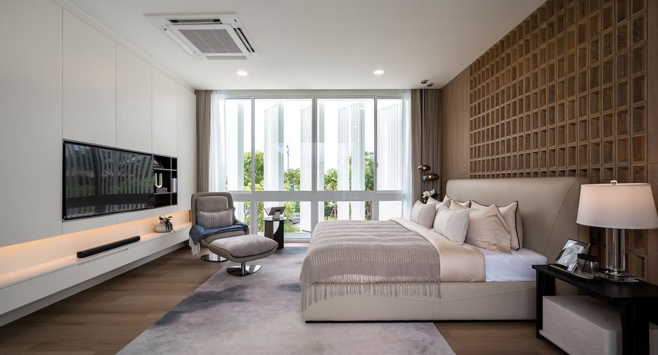For sale 4 bedrooms villa in Thalang, Phuket