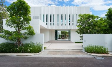 For sale 4 bedrooms villa in Thalang, Phuket