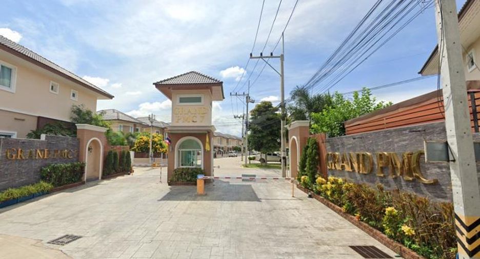 Casa en venta de 3 habitaciones en Bang Lamung, Chonburi