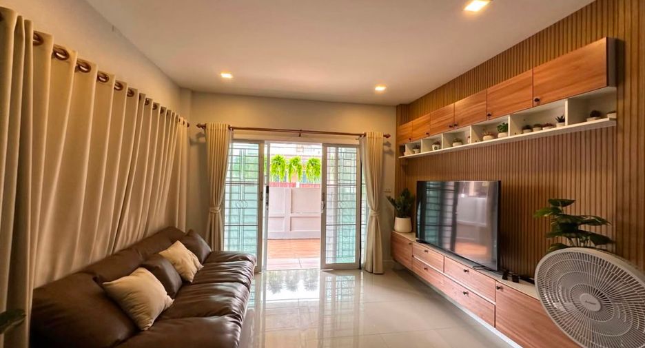 Casa en venta de 3 habitaciones en Bang Lamung, Chonburi