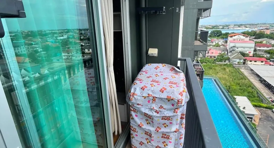 For rent 2 bedrooms condo in Mueang Samut Prakan, Samut Prakan