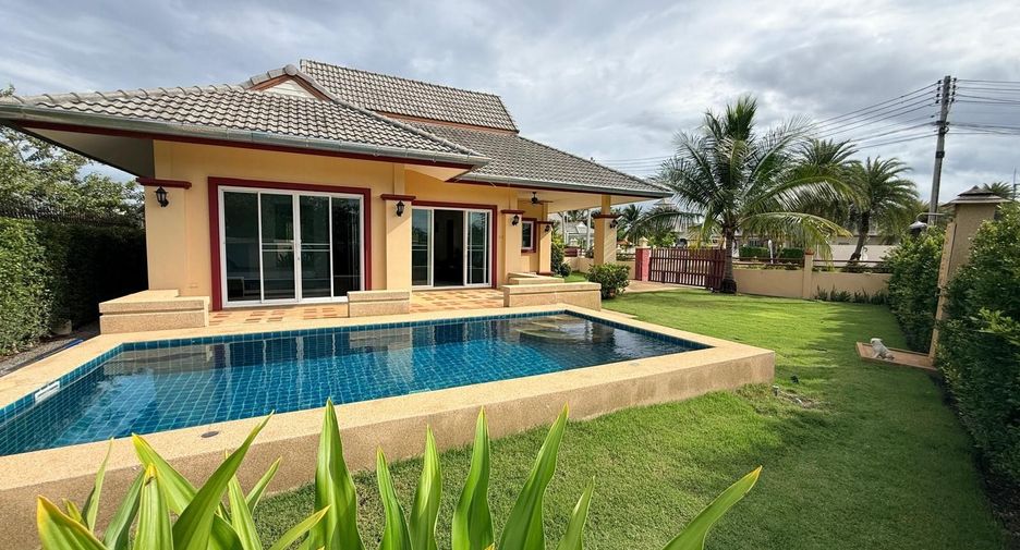 For sale 2 bedrooms villa in Hua Hin, Prachuap Khiri Khan